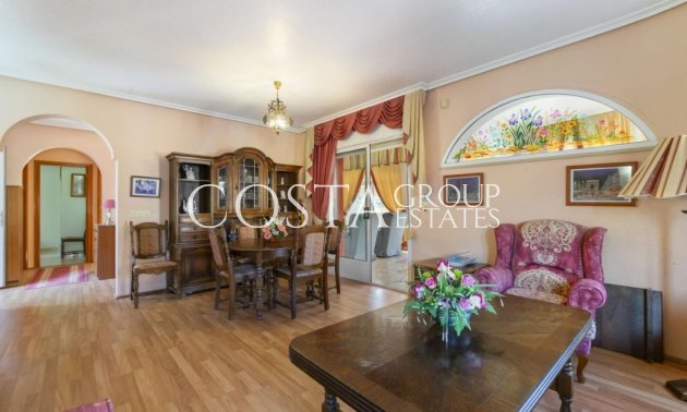 Herverkoop - Villa -
Rojales - Ciudad Quesada