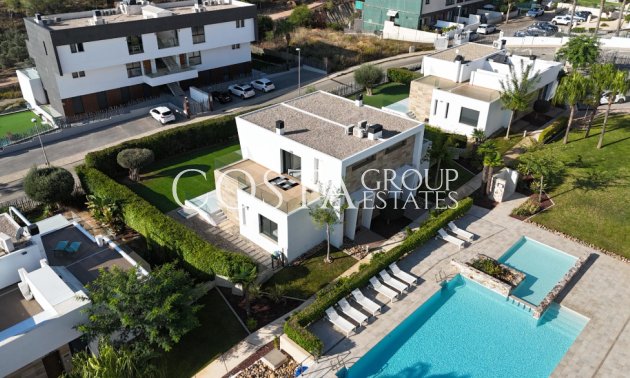 Herverkoop - Villa -
Orihuela Costa - Los Dolses