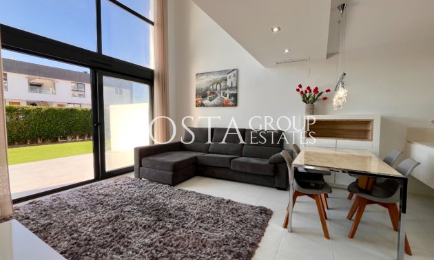 Herverkoop - Villa -
Orihuela Costa - Los Dolses