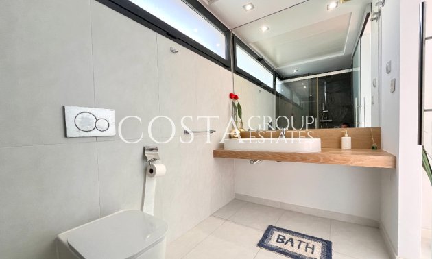 Herverkoop - Villa -
Orihuela Costa - Los Dolses