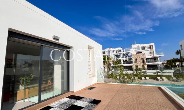 Herverkoop - Villa -
Orihuela Costa - Los Dolses