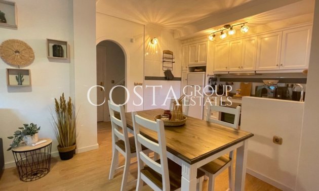 Herverkoop - Huis -
Orihuela Costa - Villamartin