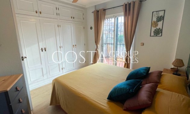 Herverkoop - Huis -
Orihuela Costa - Villamartin