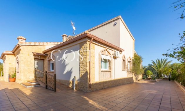 Wiederverkauf - Villa -
Orihuela Costa - Los Altos