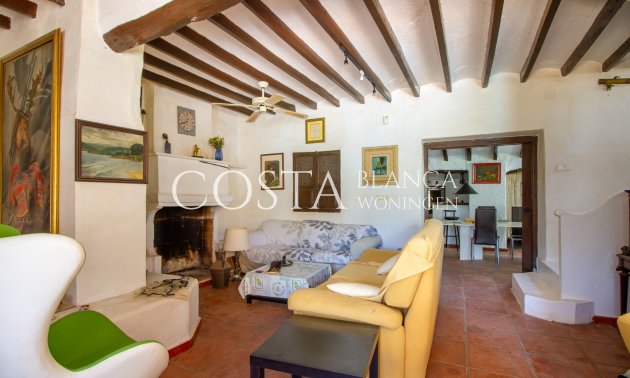 Resale - Villa -
Alfas del Pí
