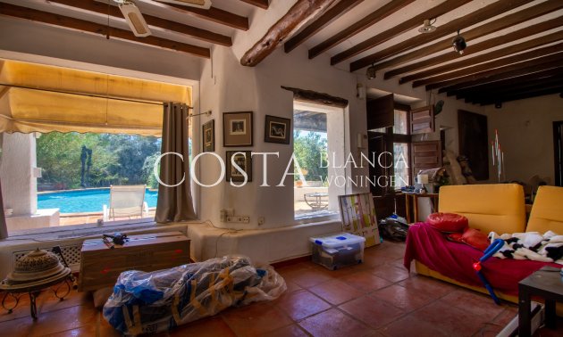 Resale - Villa -
Alfas del Pí