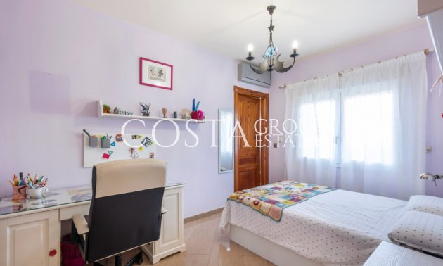 Wiederverkauf - Villa -
Orihuela Costa - Los Altos