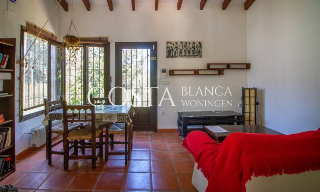 Resale - Villa -
Alfas del Pí