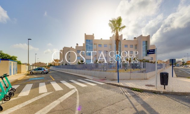 Herverkoop - Apartments -
Orihuela Costa - Villamartin