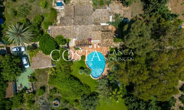 Resale - Villa -
Alfas del Pí
