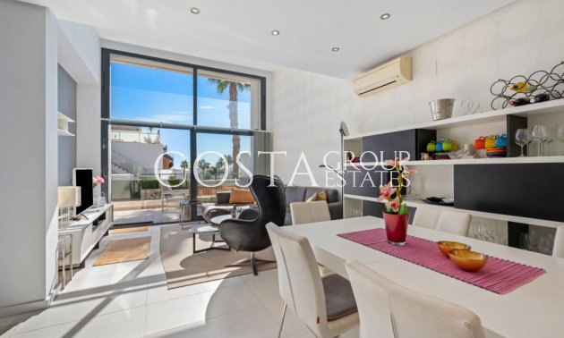 Wiederverkauf - House -
Orihuela Costa - Punta Prima