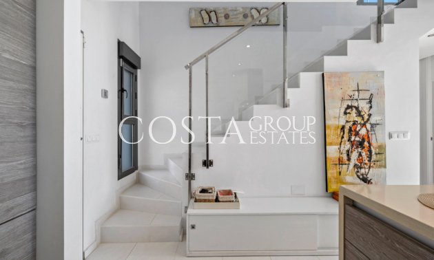 Wiederverkauf - House -
Orihuela Costa - Punta Prima