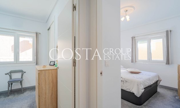 Herverkoop - Villa -
Orihuela Costa - Los Altos