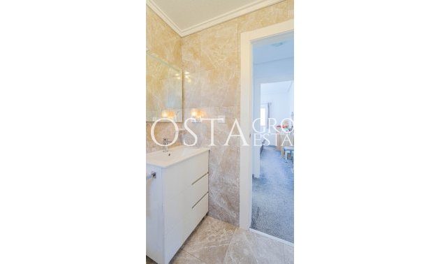 Herverkoop - Villa -
Orihuela Costa - Los Altos