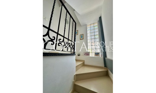 Herverkoop - Villa -
Los Montesinos - Los Montesinos Centro