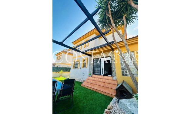 Herverkoop - Villa -
Los Montesinos - Los Montesinos Centro