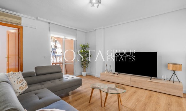 Resale - Apartments -
Torrevieja