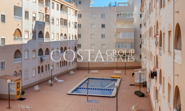 Resale - Apartments -
Torrevieja