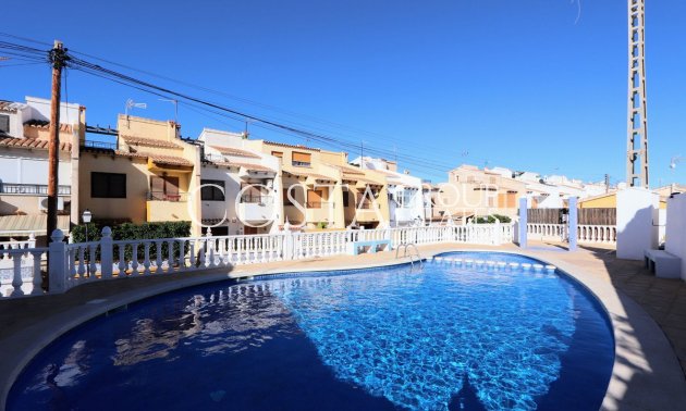 Herverkoop - Huis -
Orihuela Costa - Los Balcones