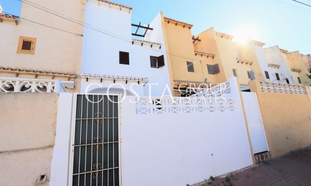 Herverkoop - Huis -
Orihuela Costa - Los Balcones