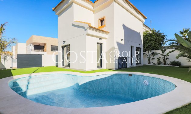 Nieuwbouw Woningen - Villa -
Orihuela Costa
