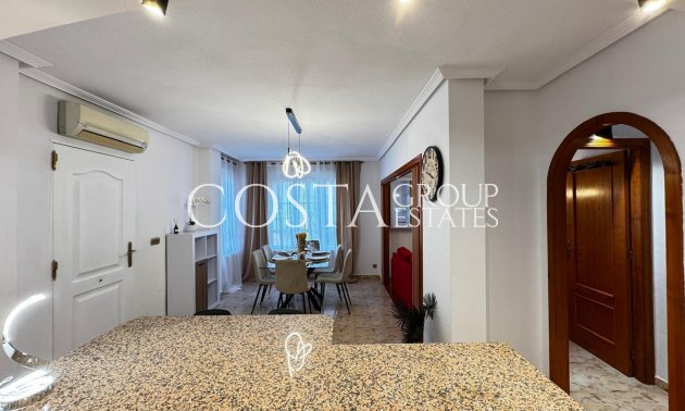 Odsprzedaż - Dom -
Orihuela Costa