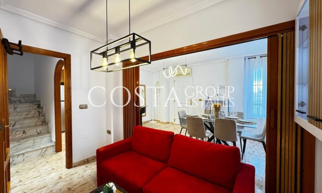 Odsprzedaż - Dom -
Orihuela Costa