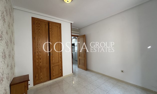Resale - Apartments -
Torrevieja - La Mata