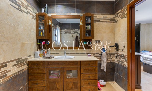 Herverkoop - Villa -
Los Montesinos - Los Montesinos Centro