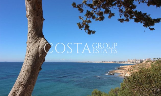 Herverkoop - Villa -
Orihuela Costa - Cabo Roig