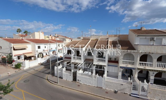 Herverkoop - Huis -
Orihuela Costa - Mil Palmeras