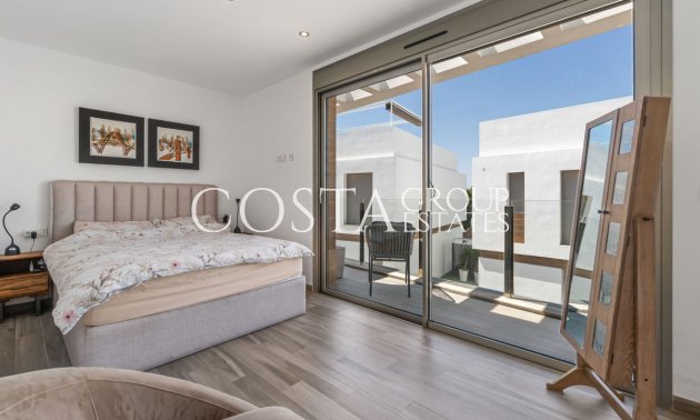 Herverkoop - Villa -
Orihuela Costa - Villamartin