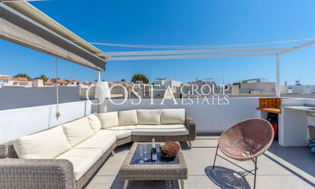 Herverkoop - Villa -
Orihuela Costa - Villamartin