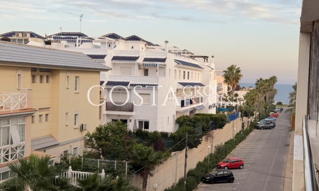 Wiederverkauf - Apartments -
Torrevieja