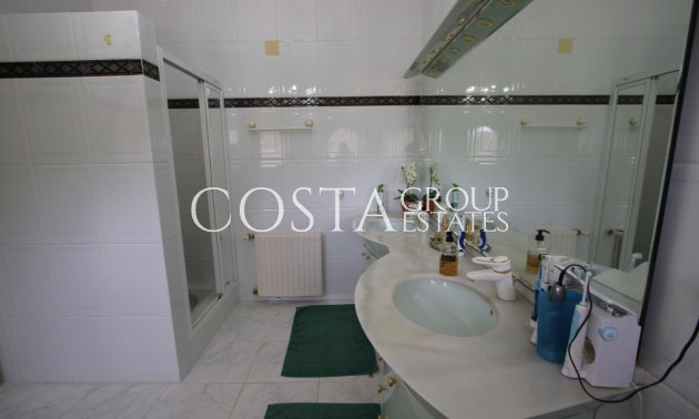 Herverkoop - Villa -
Calpe - la Canuta