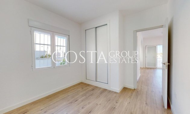 Wiederverkauf - House -
Orihuela Costa - Villamartin