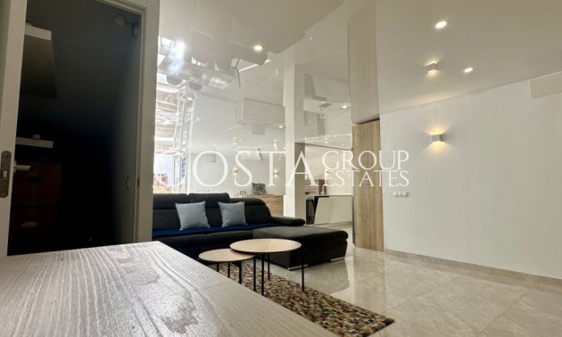 Herverkoop - Villa -
Orihuela Costa - Los Dolses