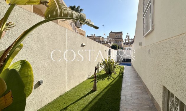 Herverkoop - Villa -
Orihuela Costa - Los Dolses