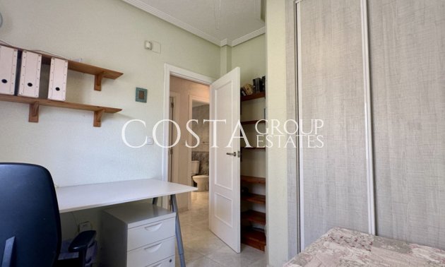 Herverkoop - Villa -
Orihuela Costa - Los Dolses