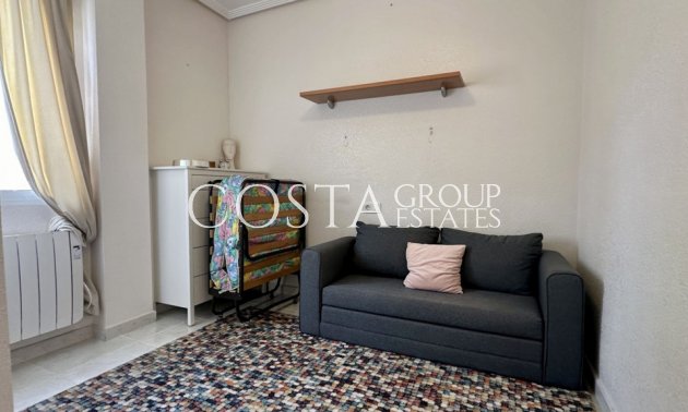 Herverkoop - Villa -
Orihuela Costa - Los Dolses