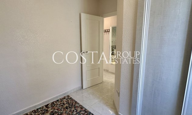 Herverkoop - Villa -
Orihuela Costa - Los Dolses