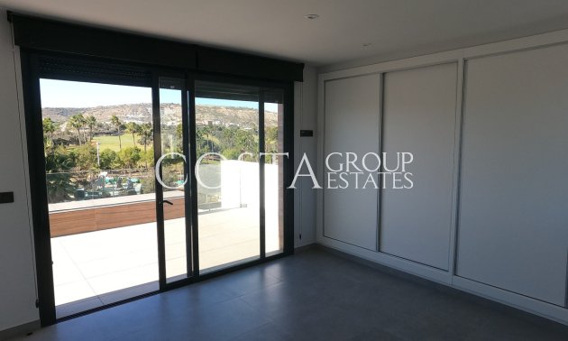 Herverkoop - Villa -
Algorfa - La Finca Golf