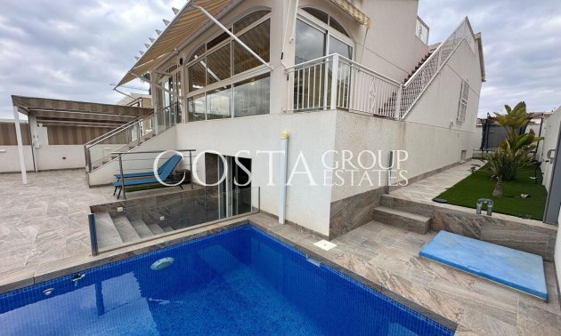 Revente - Villa -
Torrevieja