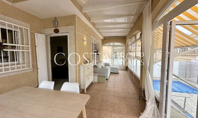 Revente - Villa -
Torrevieja