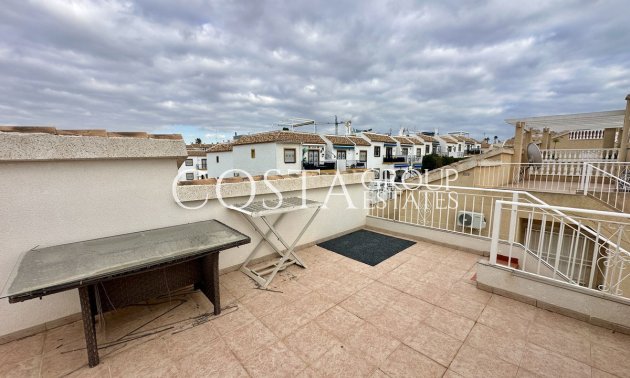 Revente - Villa -
Torrevieja