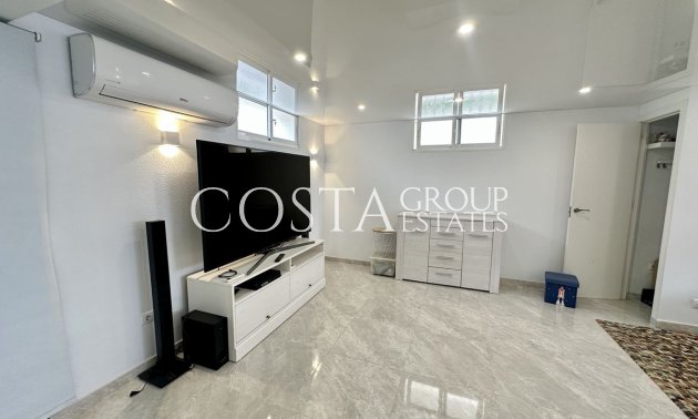 Revente - Villa -
Torrevieja