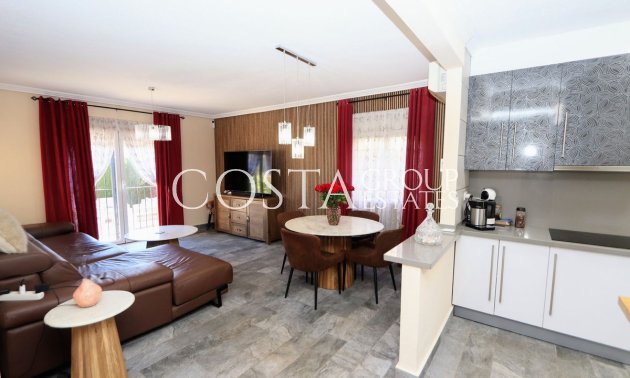 Wiederverkauf - Villa -
Orihuela Costa - Lomas de Cabo Roig