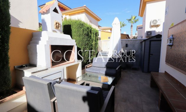 Wiederverkauf - Villa -
Orihuela Costa - Lomas de Cabo Roig