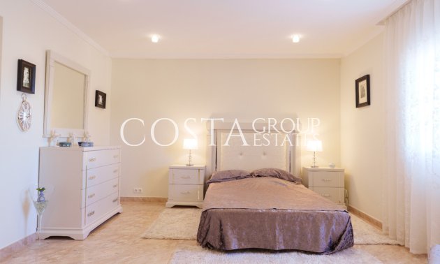 Resale - Villa -
Orihuela Costa - Los Balcones