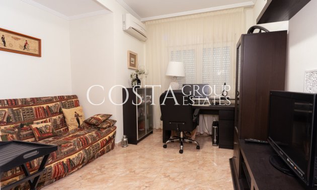 Resale - Villa -
Orihuela Costa - Los Balcones